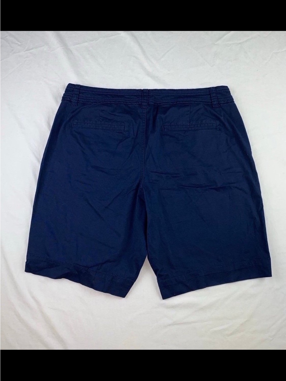 Shorts - Picture 5 of 6